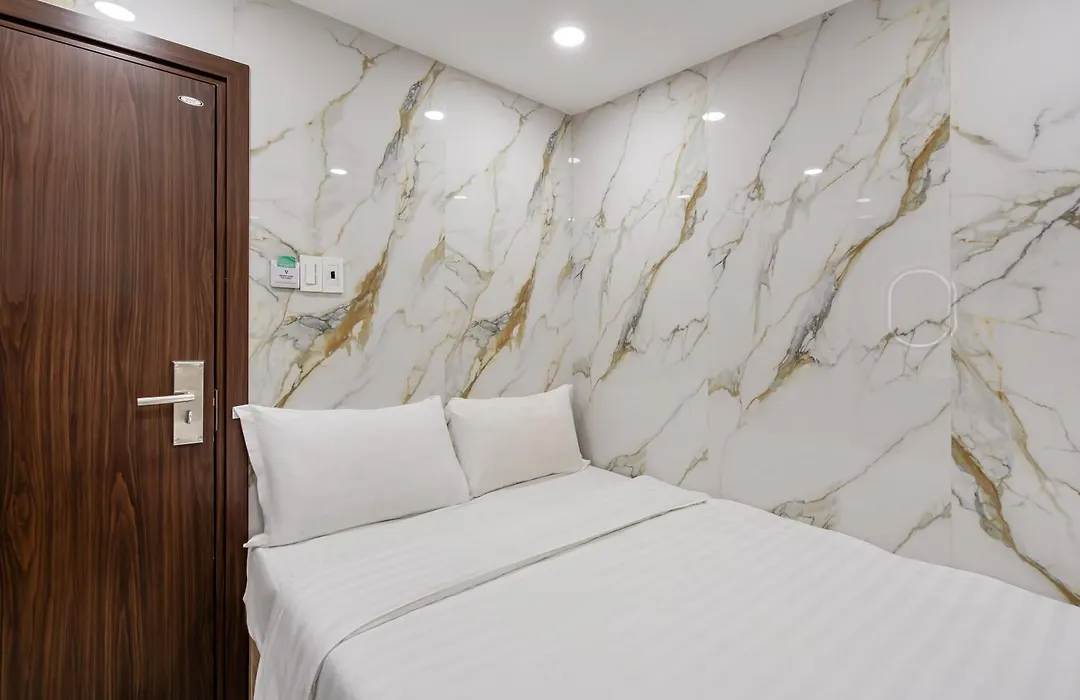 Hoang Quynh Hotel-1