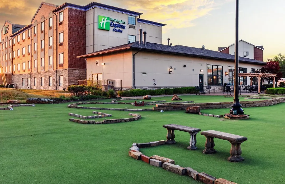 Holiday Inn Express & Suites Tulsa S Broken Arrow Hwy 51 By Ihg-1