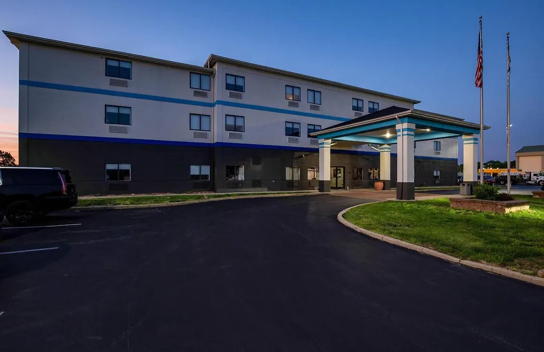 Days Inn By Wyndham Collinsville St Louis-1