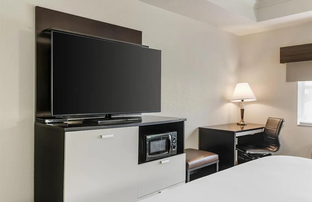 Best Western Plus Jfk Inn & Suites-1