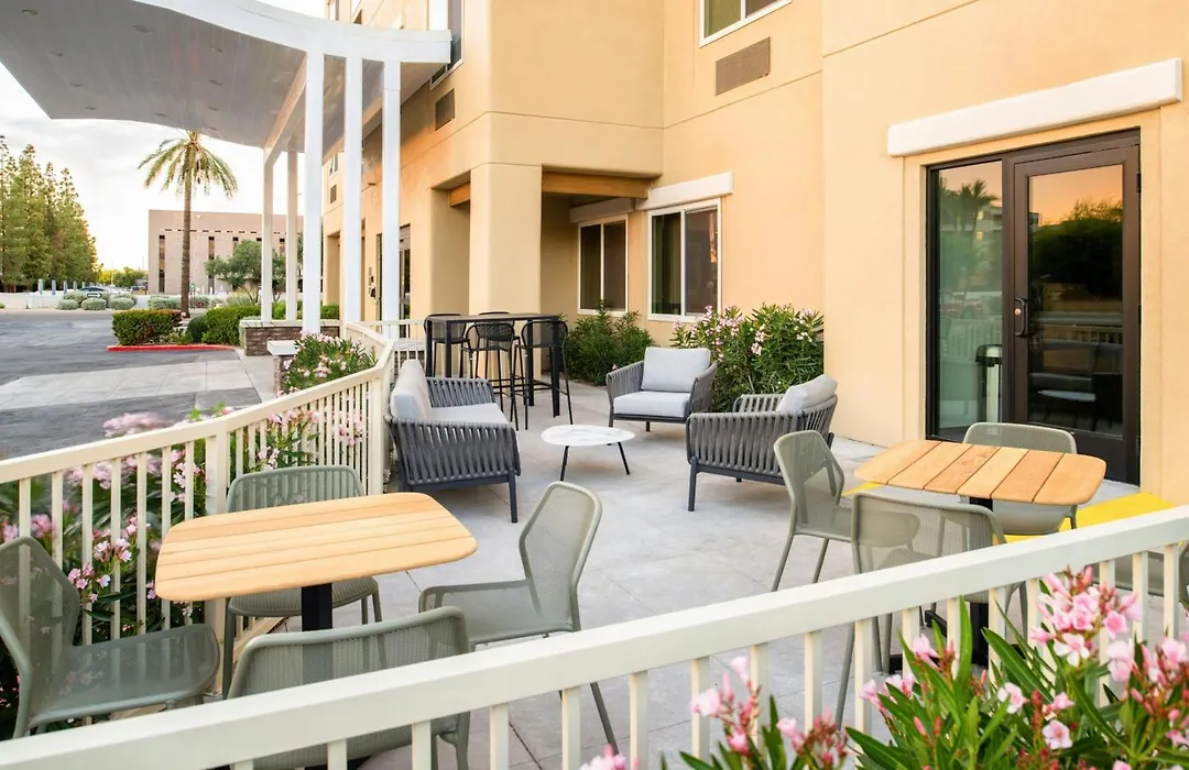 Fairfield By Marriott Inn & Suites Scottsdale Old Town-1