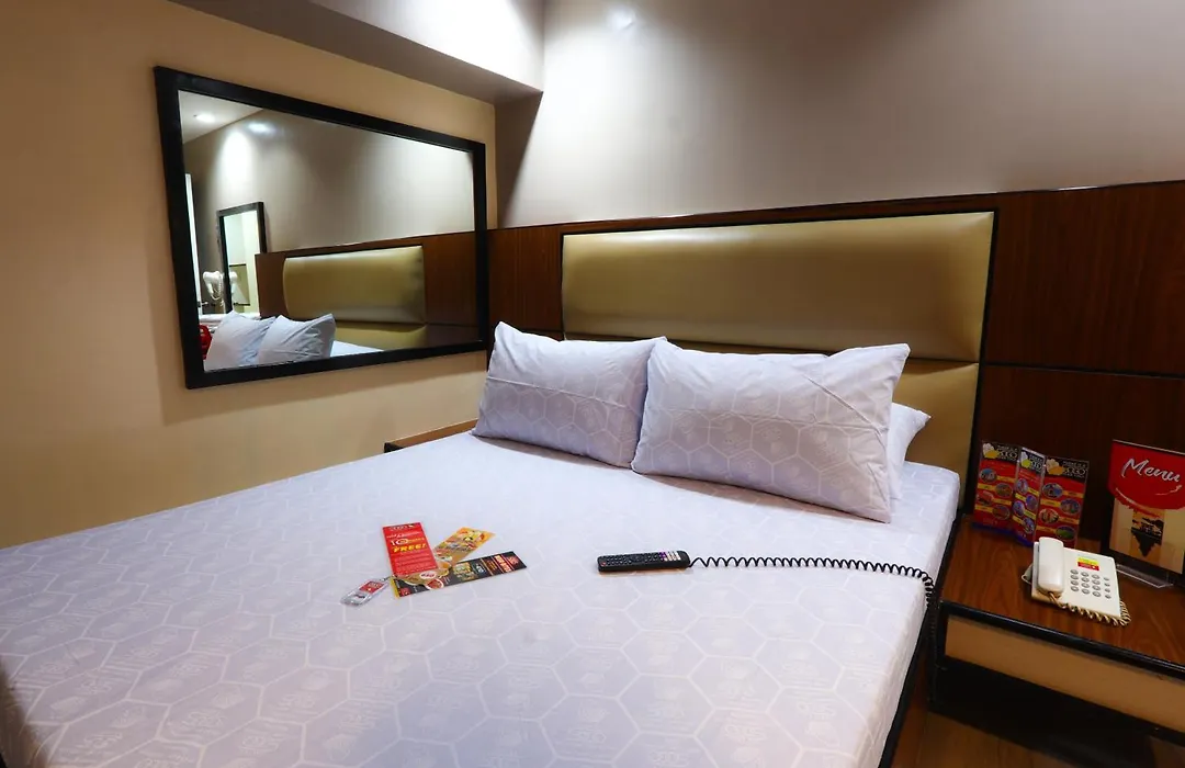 Hotel Sogo - Pasay Rotonda-1