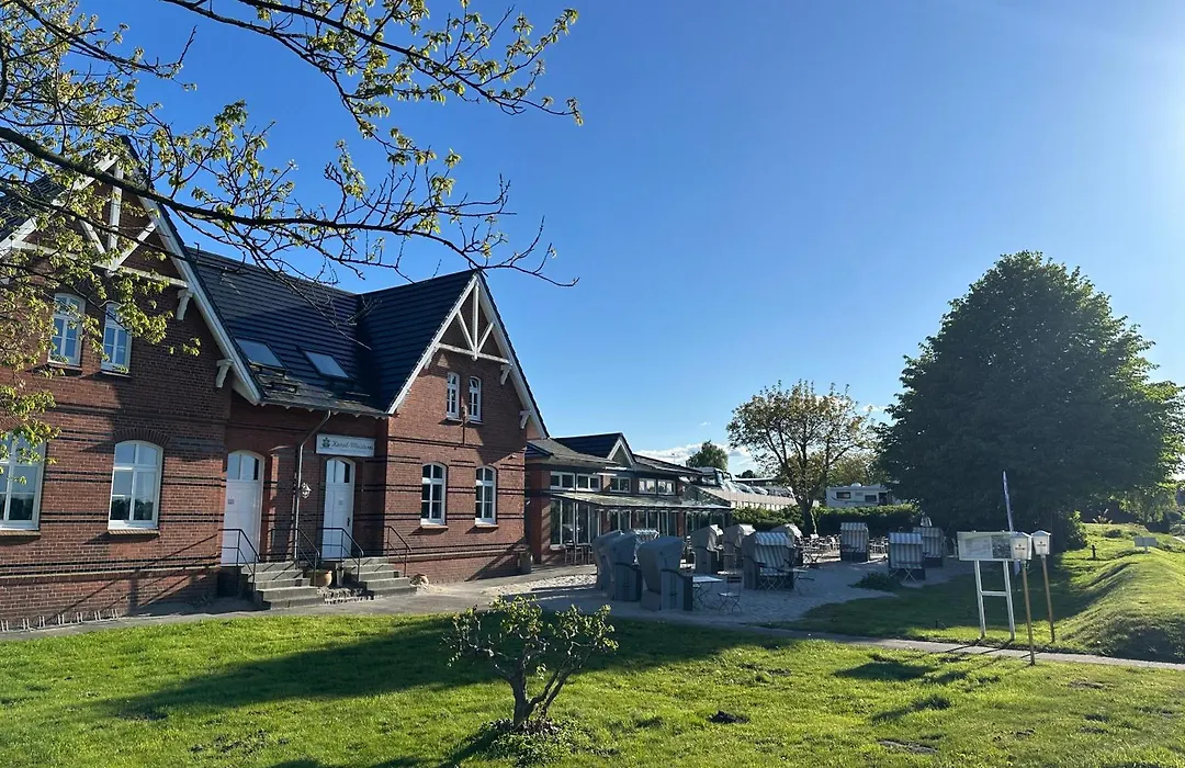 Kanal-Haus Das Gästehaus direkt am Nord-Ostsee-Kanal-1