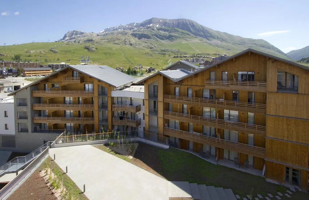 Appart'Hôtel Prestige Odalys L'Eclose-1