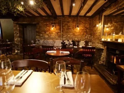 Woodstock Arms-1