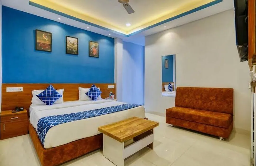 Hotel Saffron Inn-1