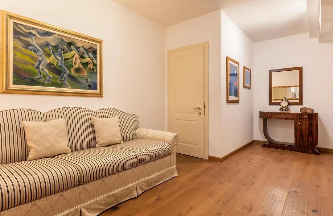 Boutique Hotel Villa Sostaga-1
