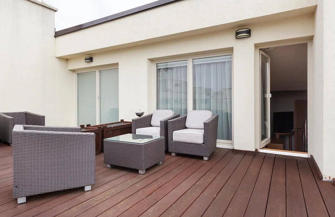 Roset Hotel&Residence-1