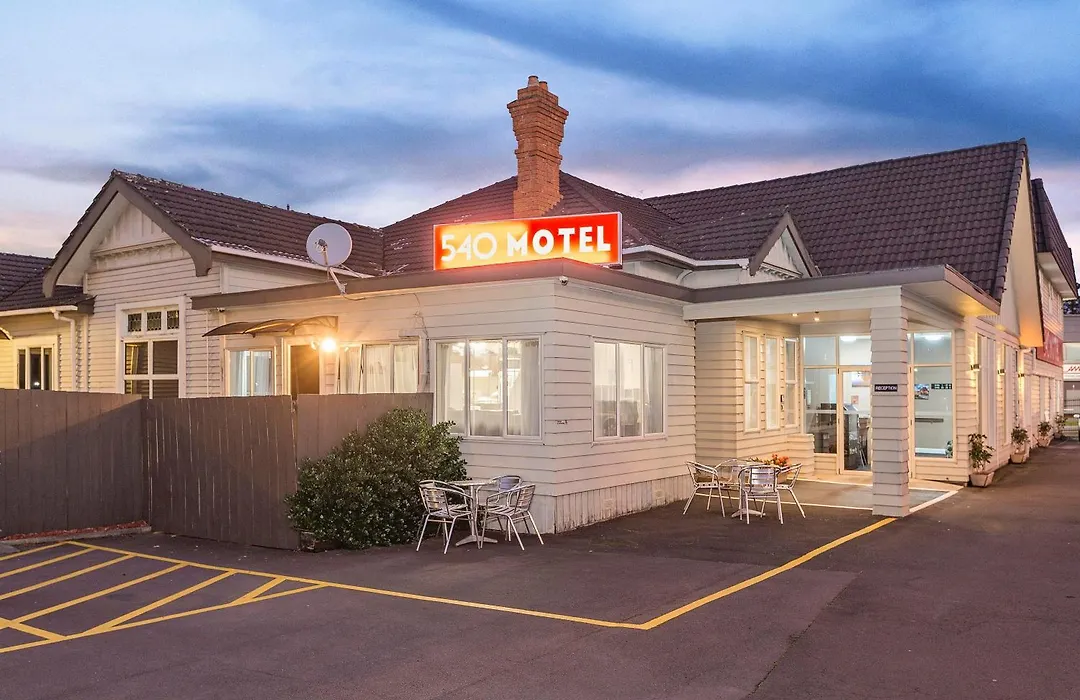 540 On Great South Motel-1