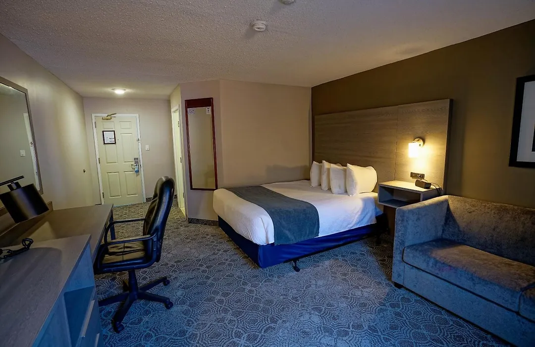 Travelodge Hotel By Wyndham Sudbury-1