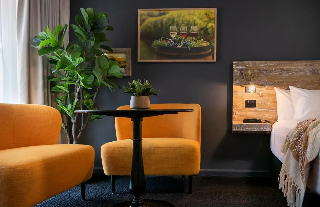 Ibis Styles Orange-1