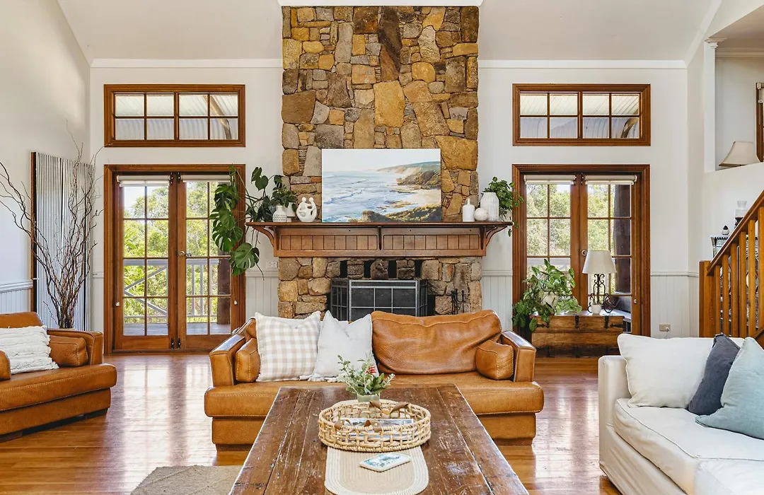 The Farmhouse-1