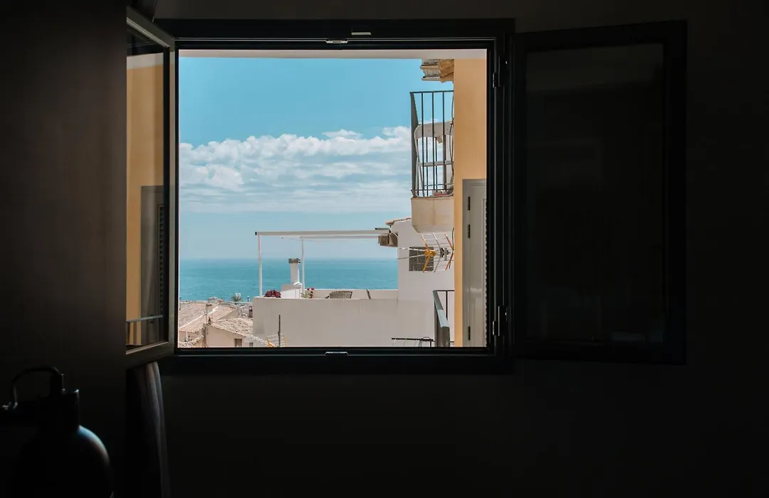 Pou By Seaward Suites (Adults Only)-1