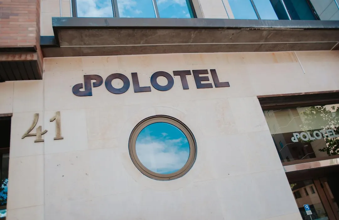 Polotel-1