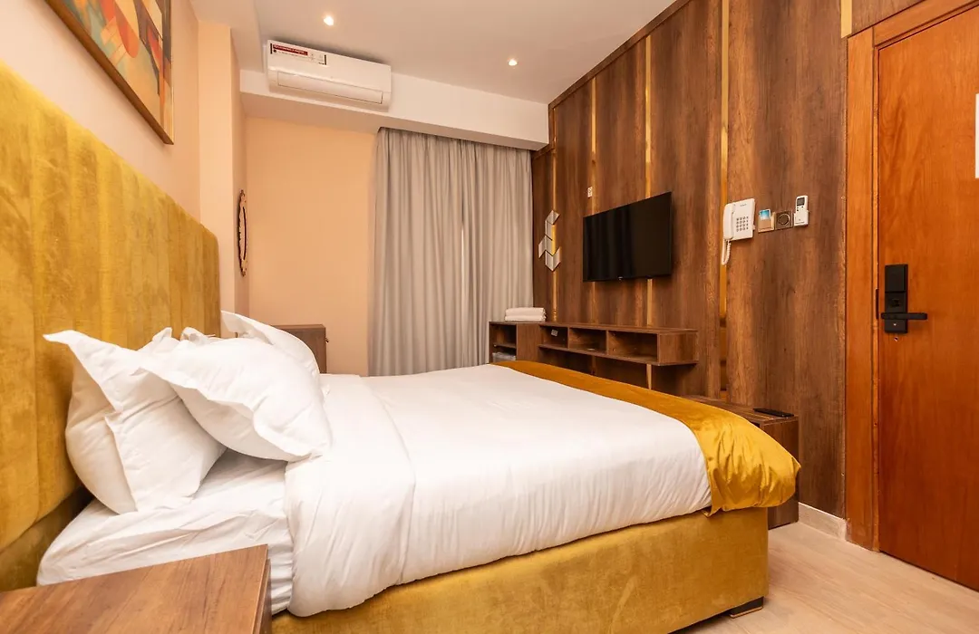 Hotel Saraya-1