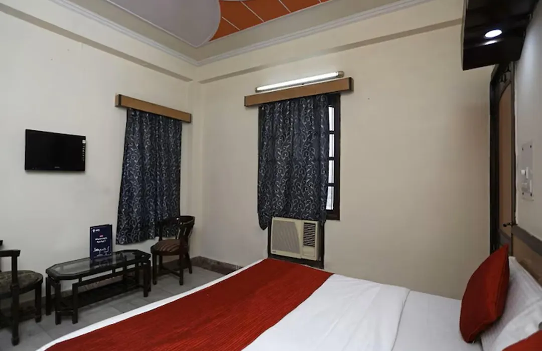 Hotel Prithvi Palace Near Rdc & Santosh Hospital-1