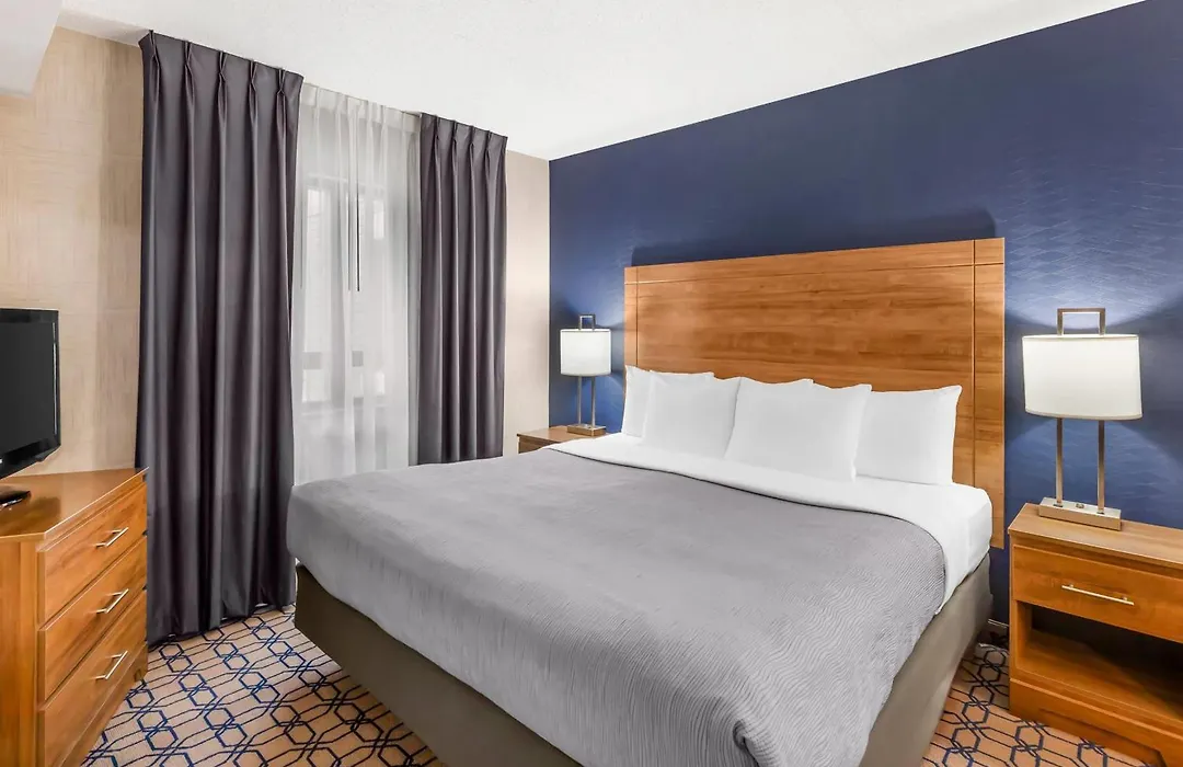 Quality Suites-1