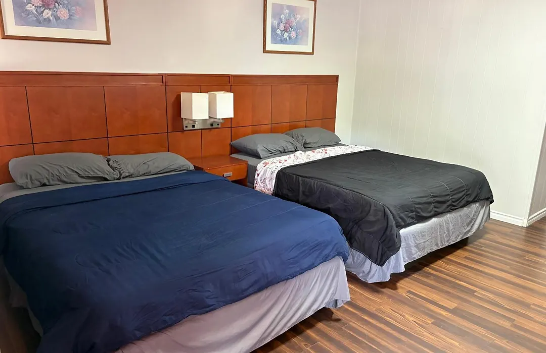 Advance Inn-1