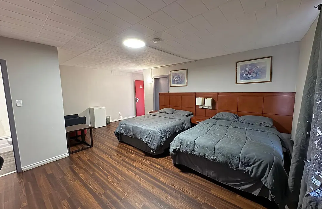 Advance Inn-1