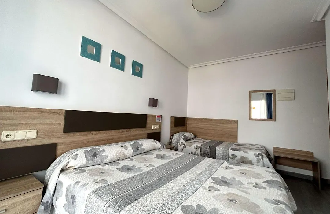 Hostal El Trovador-1