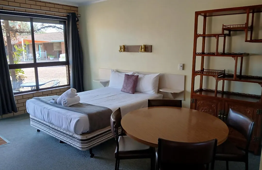 Birch Motel Tocumwal Previously Known As Kanimbla Motor Inn-1