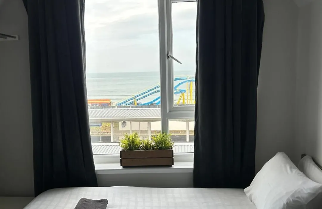 Causeway Bay Guesthouse Portrush-1