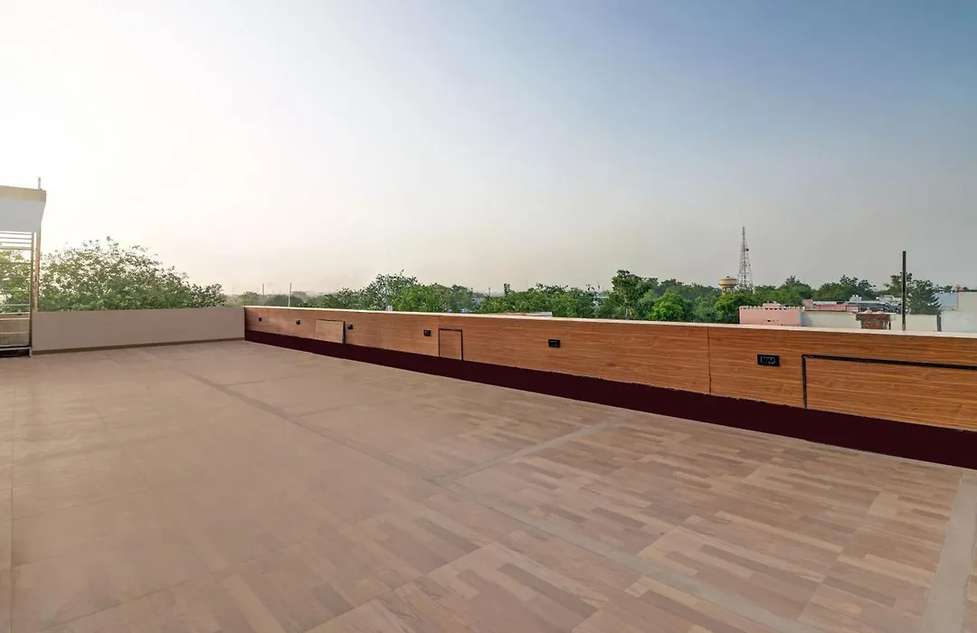 Itsy Hotels Anjali Mahal, 500 Mtrs From Mathura Railway Station-1