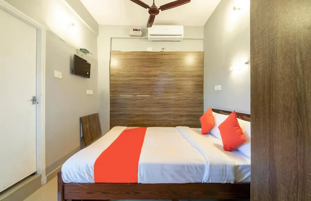 Hotel O Gold Inn Grey-1