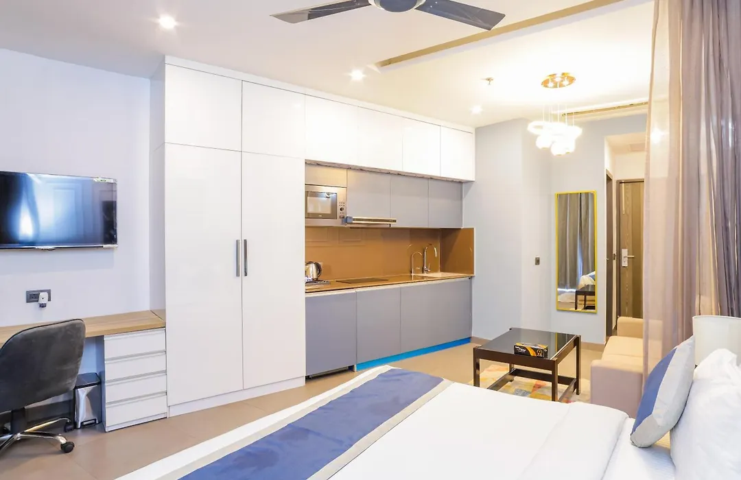 Hotel Livbox At Supernova-1