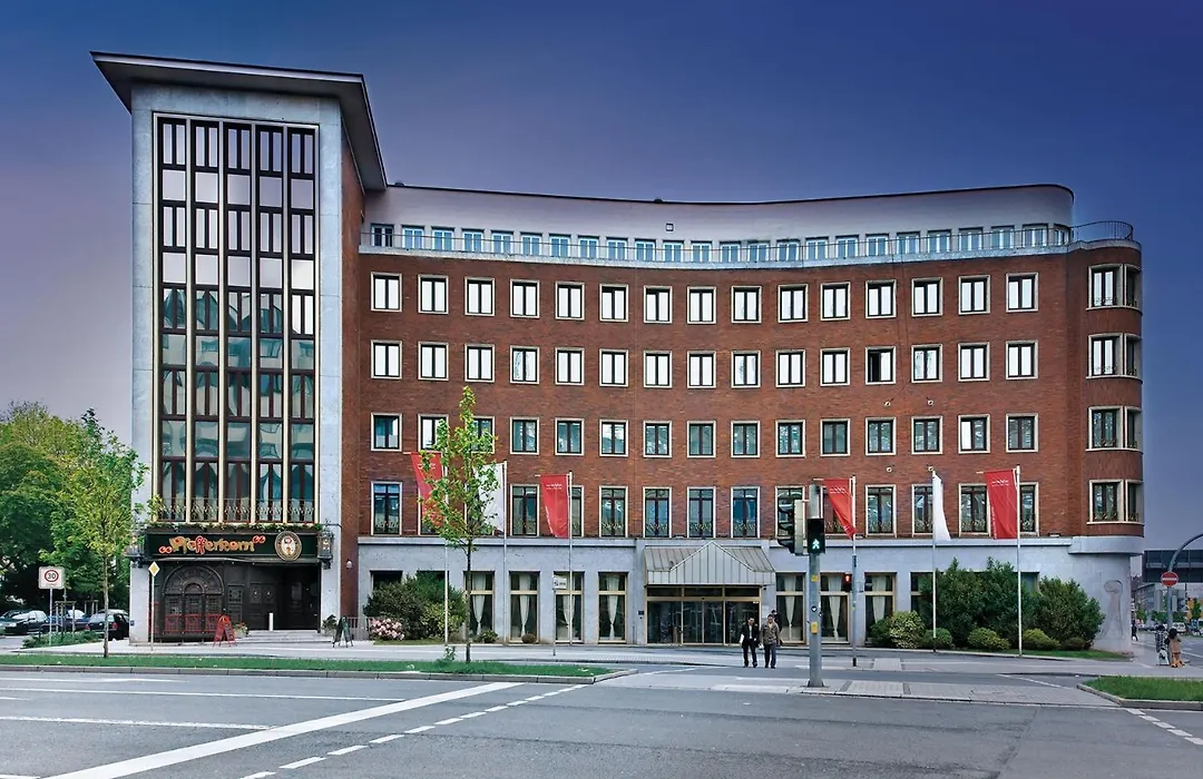 Hotel Unique Majestic Hauptbahnhof-1
