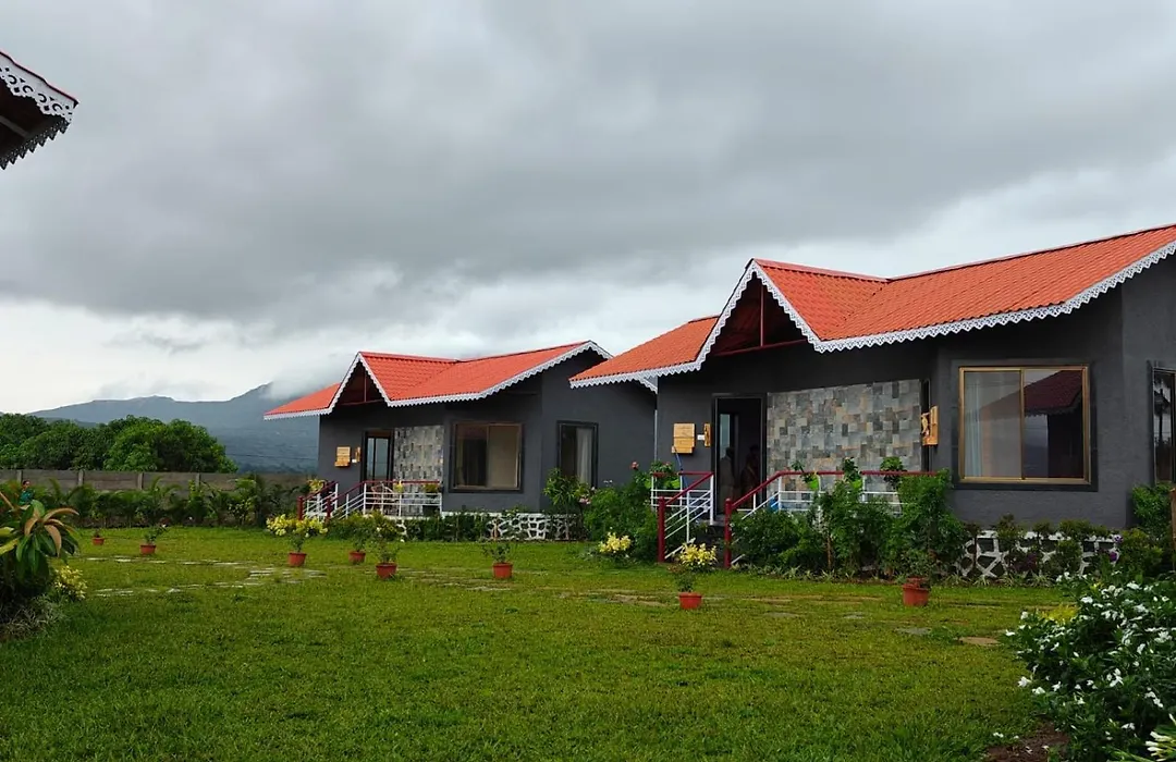 Varuwoods - Luxury Boutique Resort, Trekking & Water Sports-1