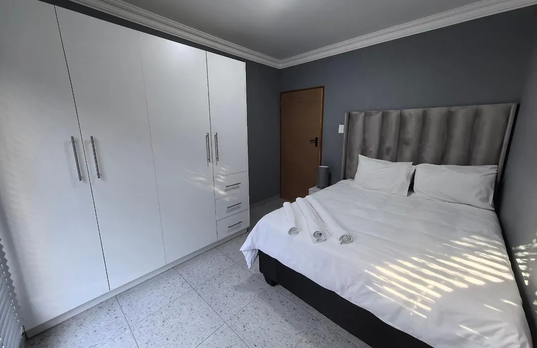 Selina Guesthouse-1
