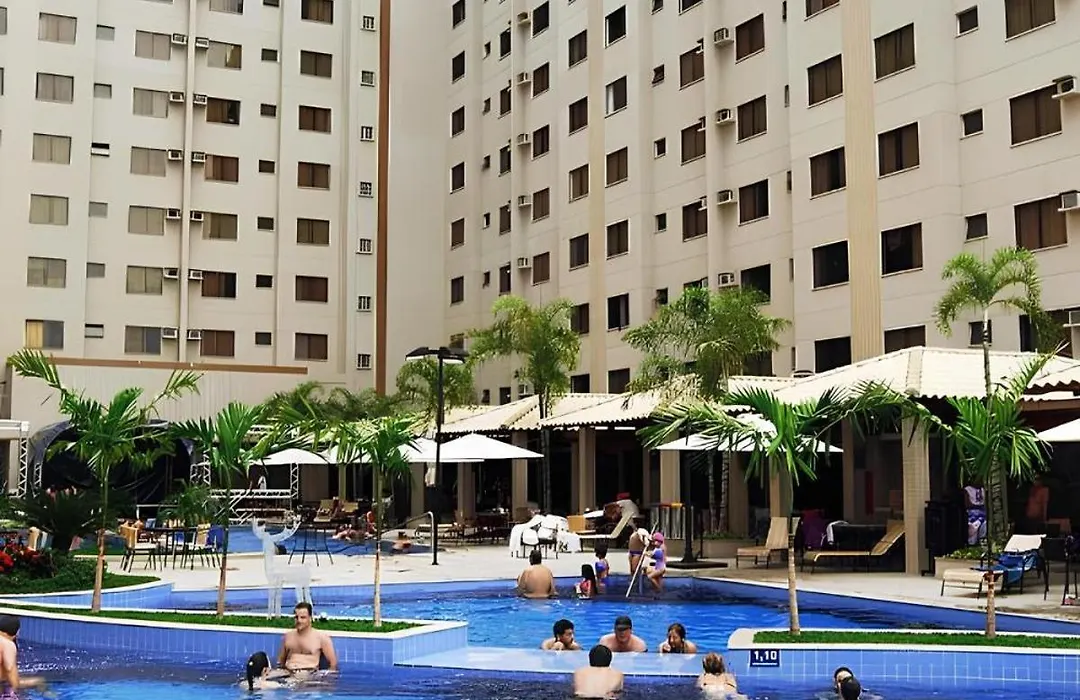 Prive Boulevard-1