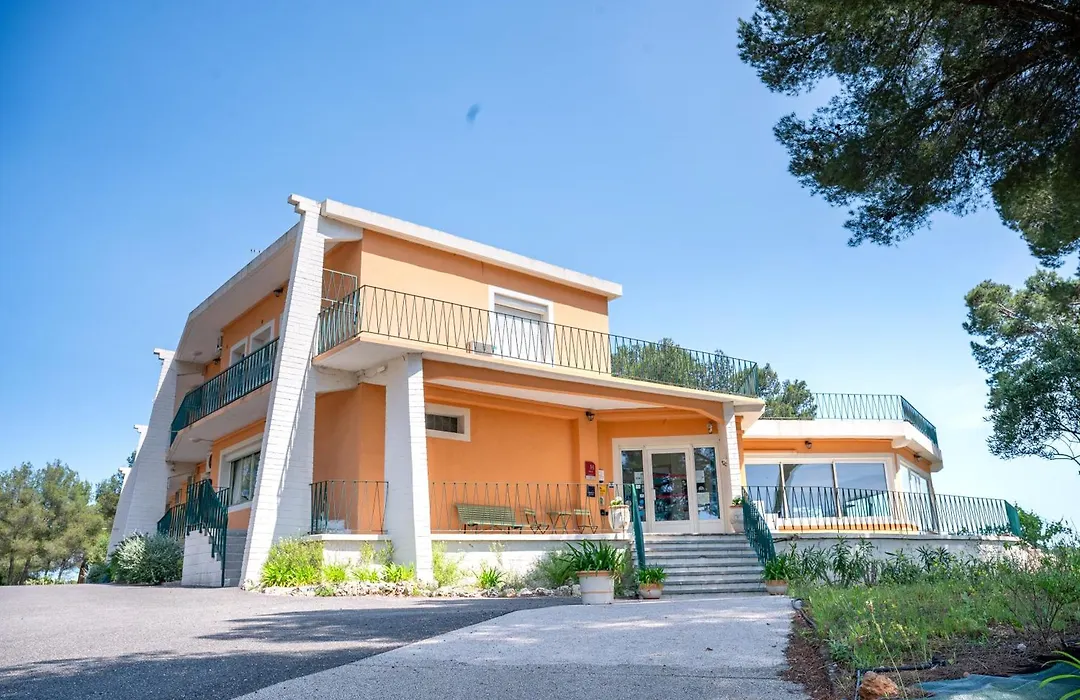 Hotel Les Rocailles-1