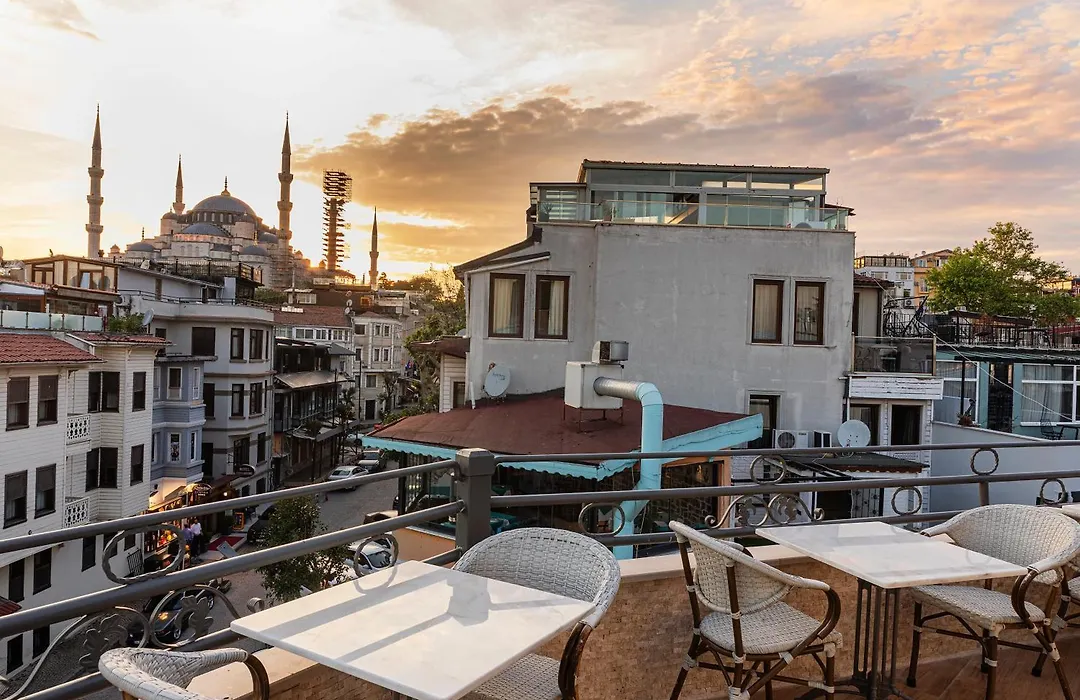 Azade Hotel İstanbul-1