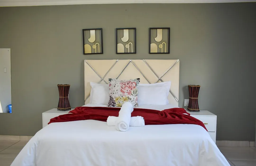 Protea Guesthouse-1