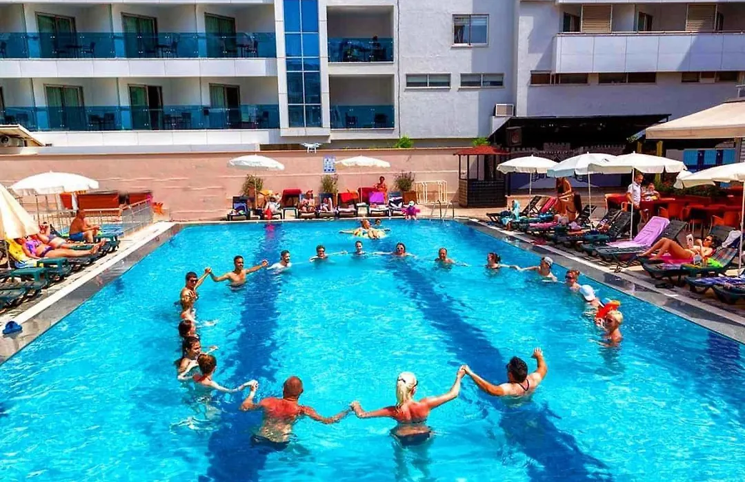 Club Bayar Beach Hotel-1