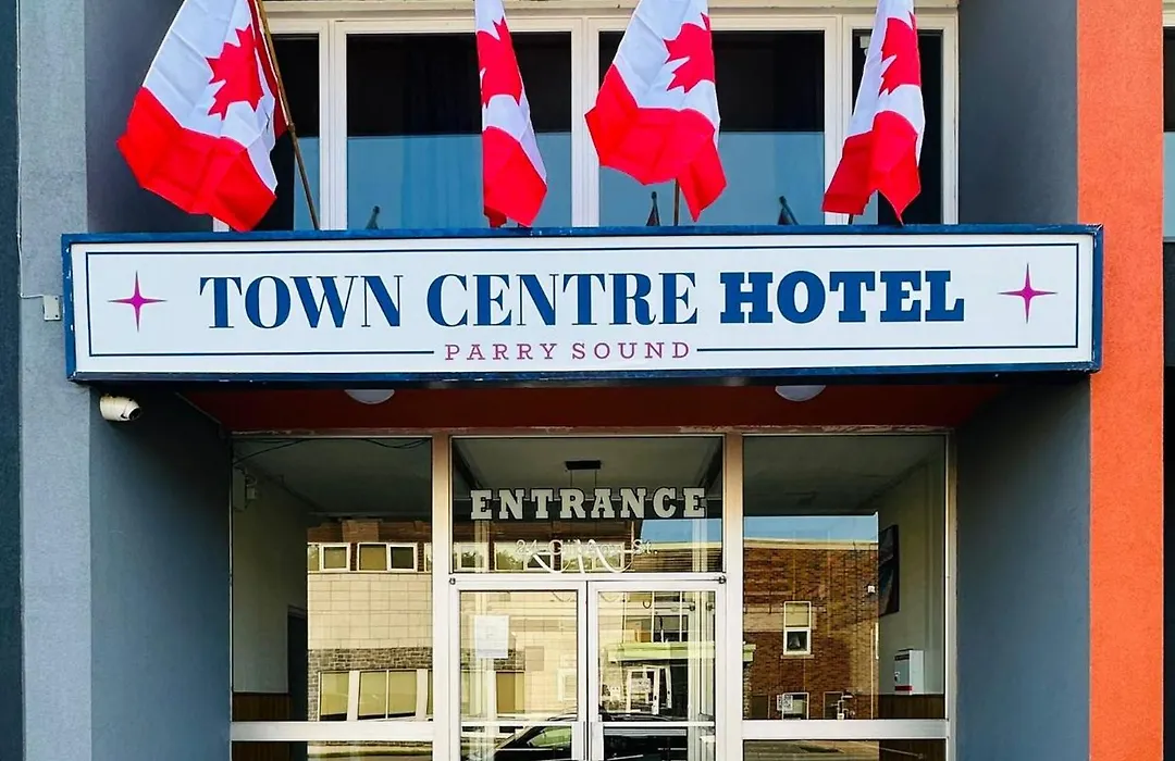 Town Centre Inn - Parry Sound-1