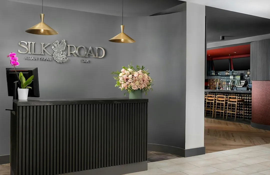 Courtyard By Marriott Houston Rice University-1