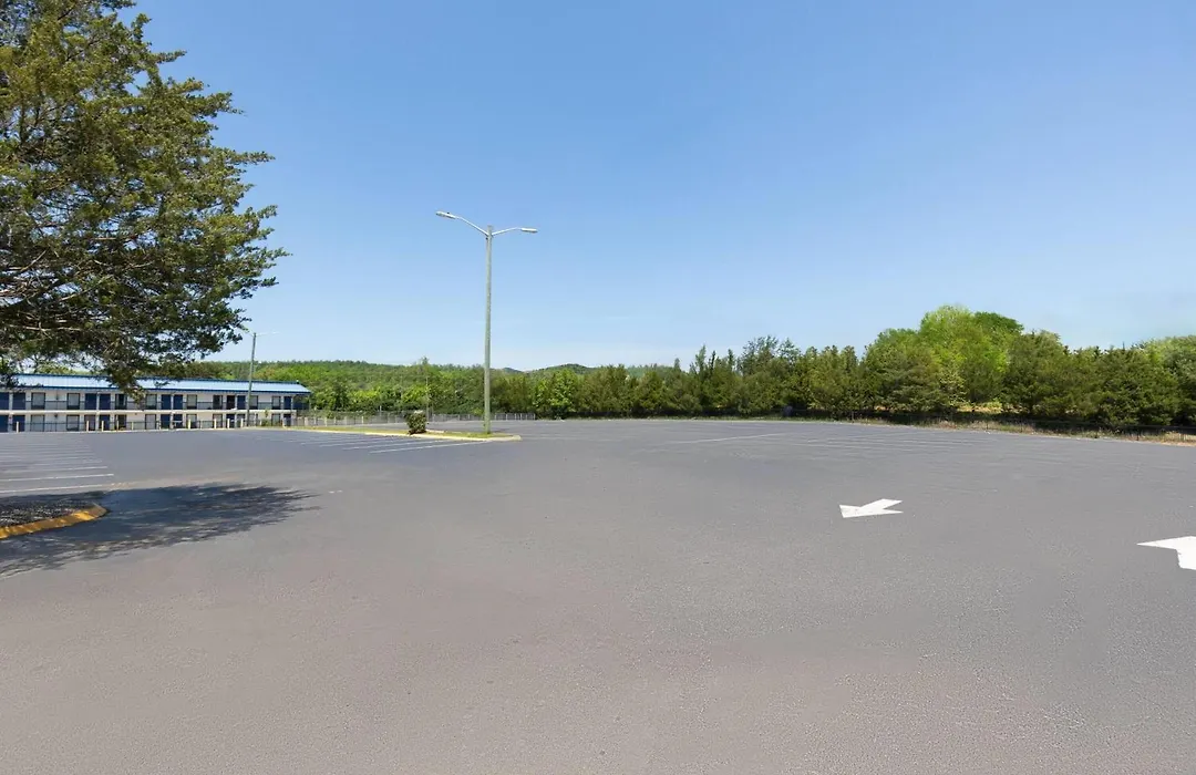 Baymont By Wyndham Knoxville I-75-1