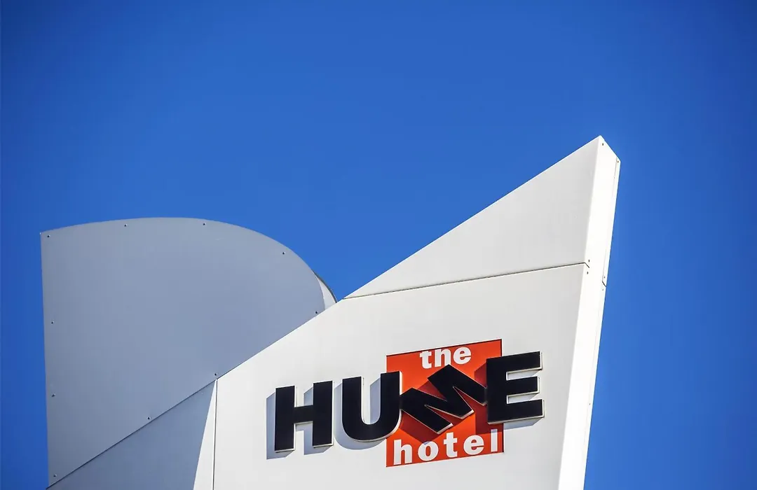 Nightcap At Hume Hotel-1