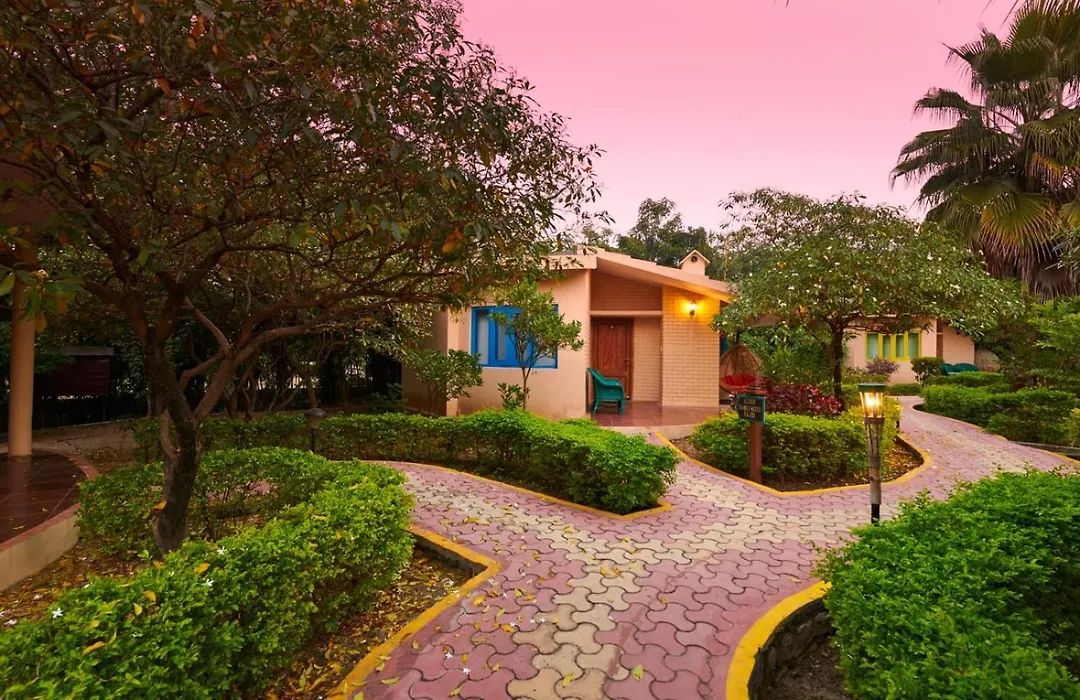 Aacorn Hideaway Resort & Spa-1