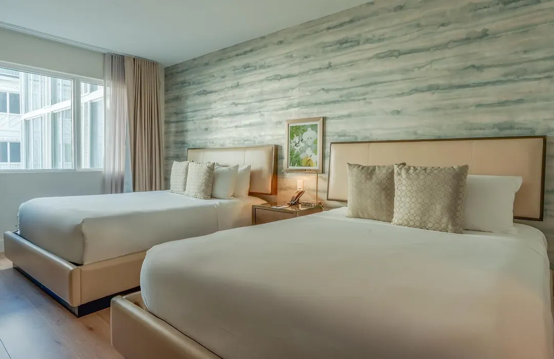 Iberostar Waves Miami Beach-1