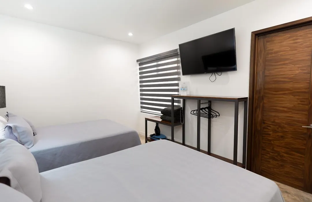 Hotel Manadia-1