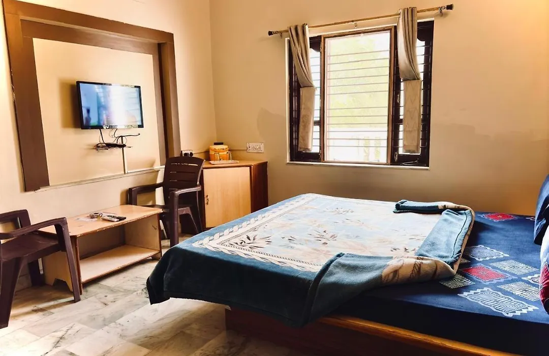 Hotel Shiv Shakti-1