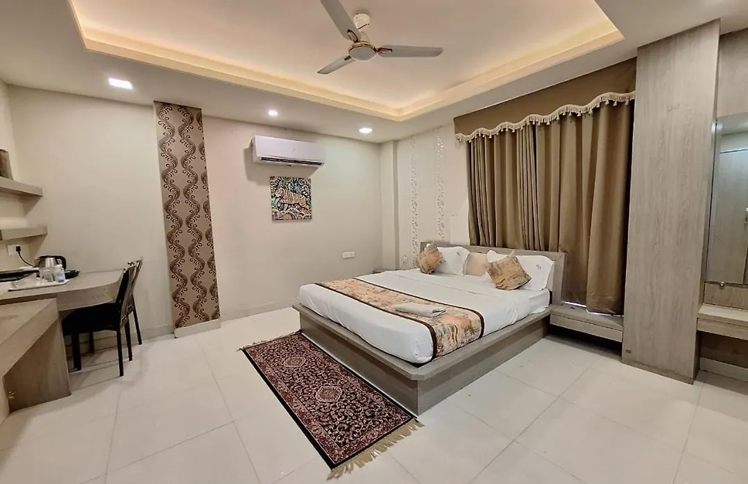 Hotel Mayur Palace-1
