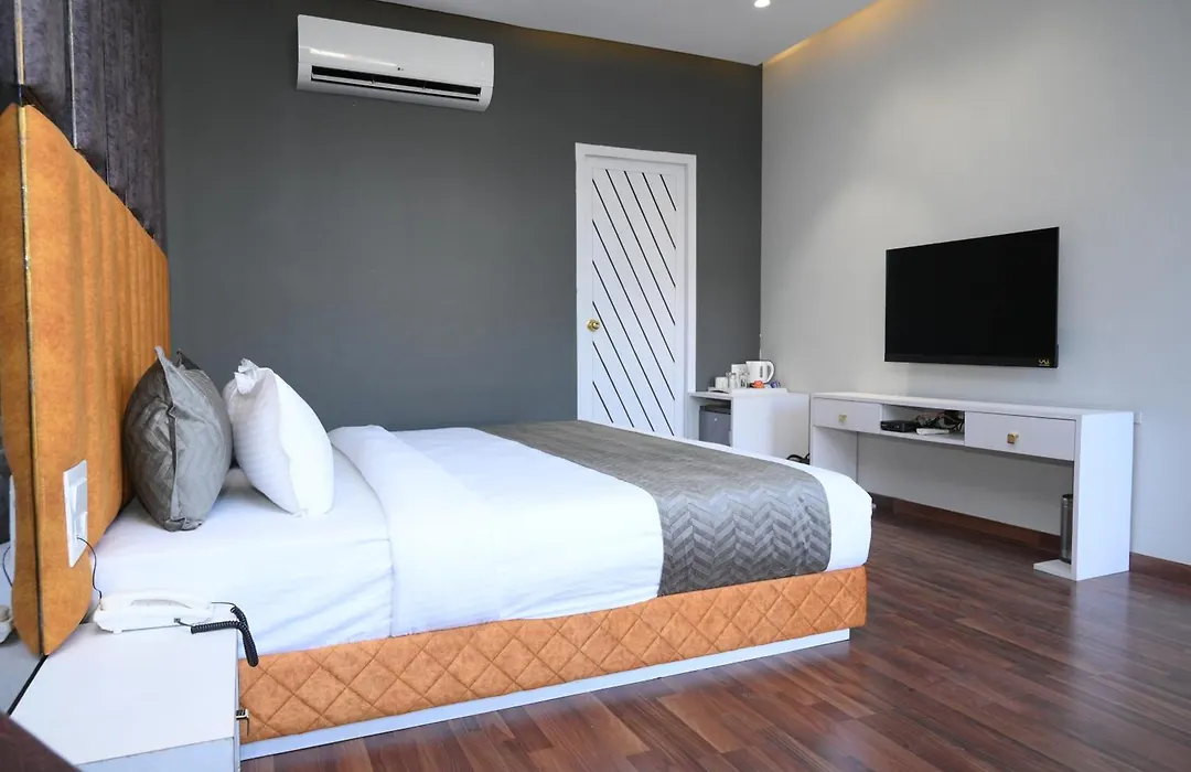 Parim Park Resort & Suites-1