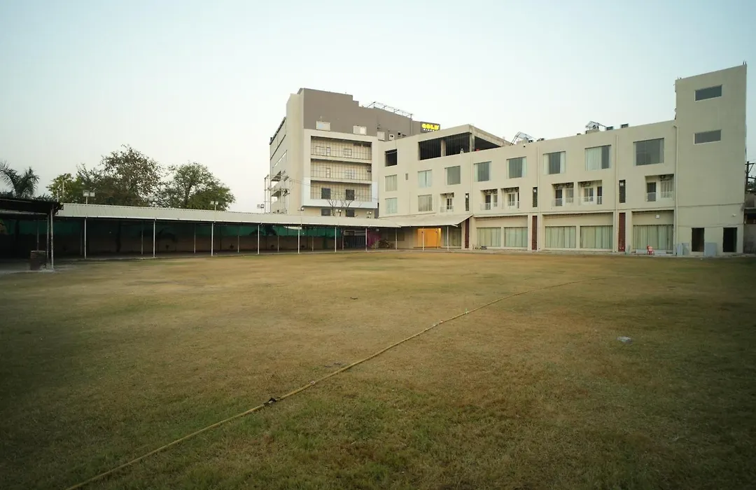 Bhandari Palace-1
