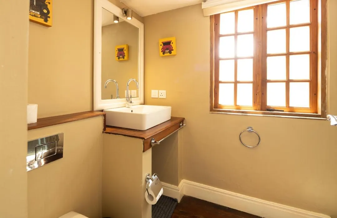 The Palaver Hall - Olma Hotel And Suites-1