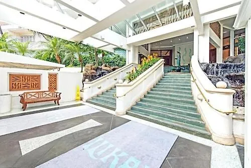 Waikiki Beach Resort-1